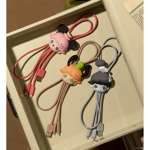 Popmart Dimoo x Disney 2x1 charging cable - Picture 8 of 11